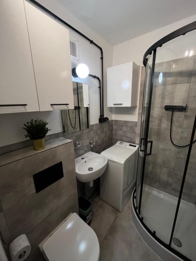 Murano Apartaments Promenada Studio Варшава Экстерьер фото